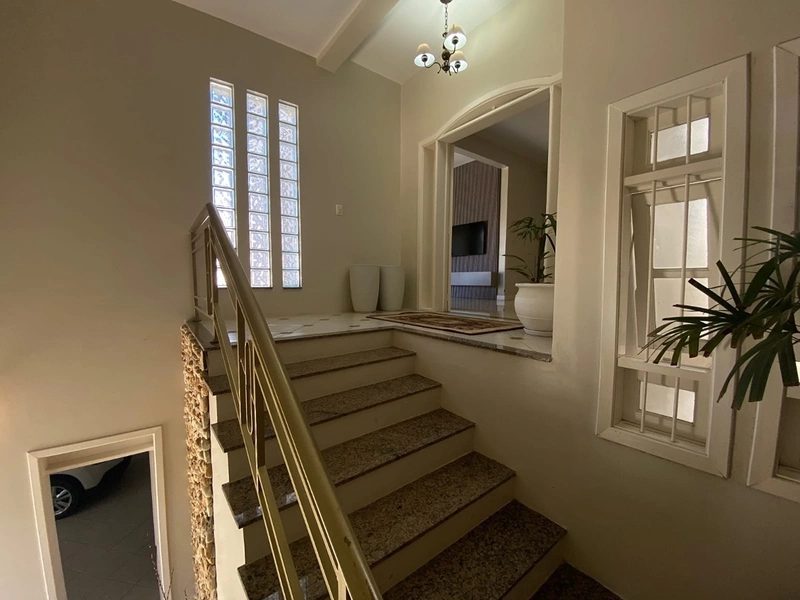 Casa Alto Padrão Cinquentenário 3 suítes: 3ª foto da galeria de imagens do imóvel