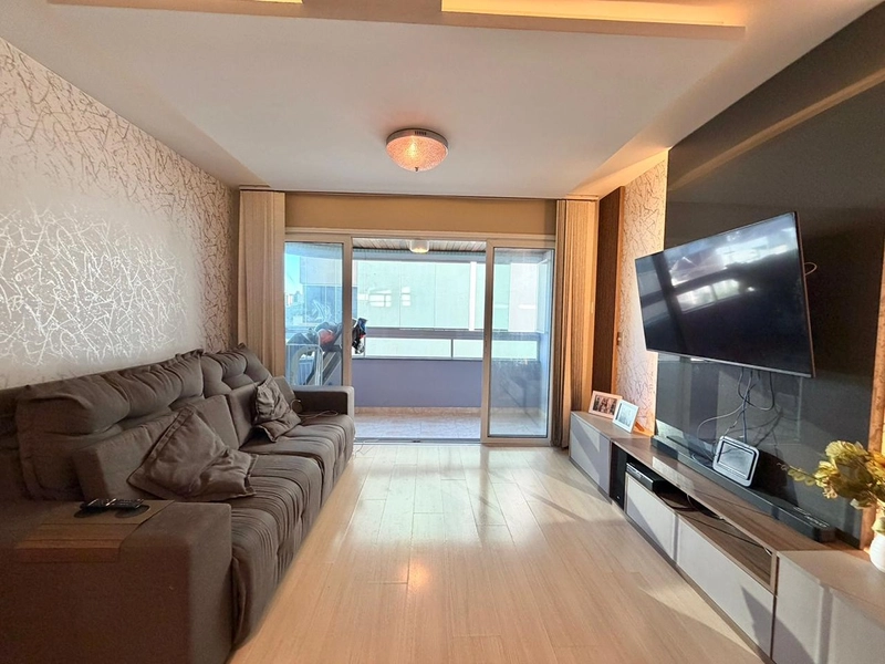 Apartamento São Pelegrino: 1ª foto da galeria de imagens do imóvel