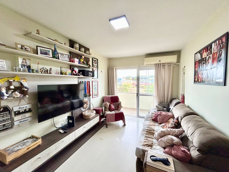 Apartamento Semimobiliado com Sacada e Churrasqueira no Desvio Rizzo: 2ª foto da galeria de imagens do imóvel