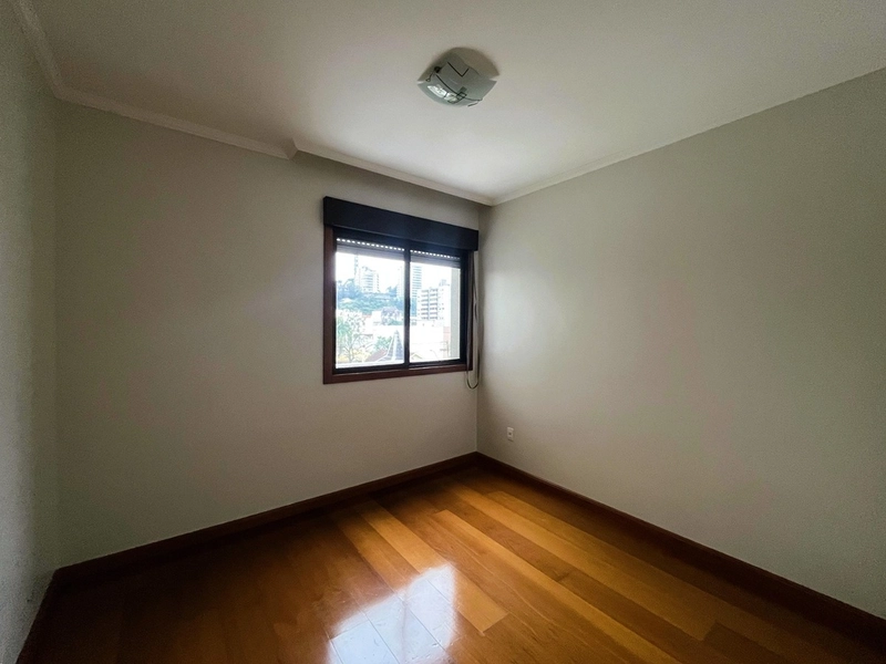 Apartamento com 3 dormitórios e 1 Suite em Lourdes: 8ª foto da galeria de imagens do imóvel