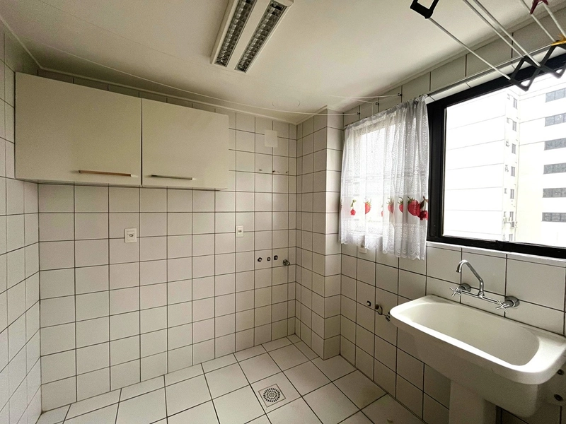 Apartamento com 3 dormitórios e 1 Suite em Lourdes: 4ª foto da galeria de imagens do imóvel