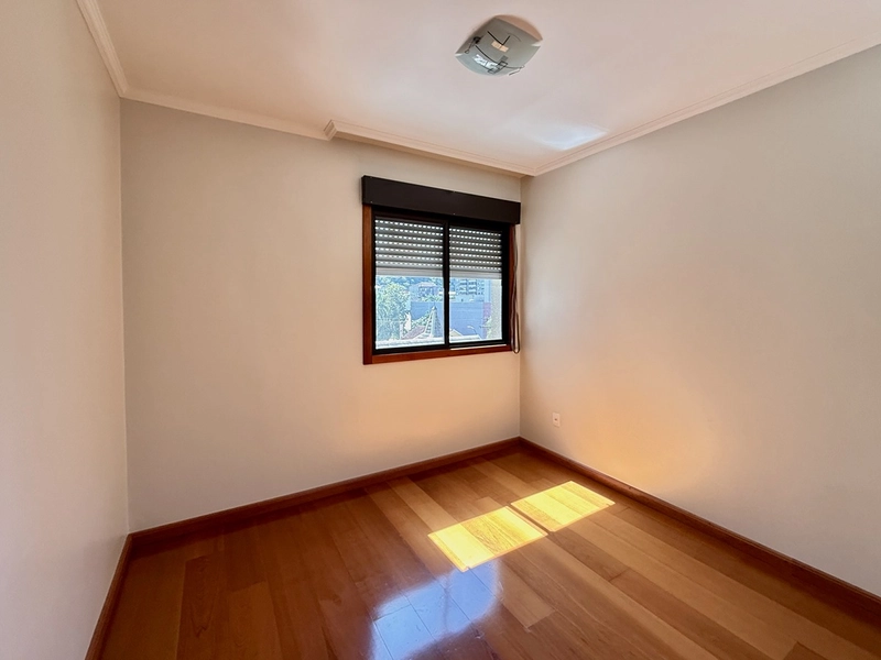 Apartamento com 3 dormitórios e 1 Suite em Lourdes: 9ª foto da galeria de imagens do imóvel