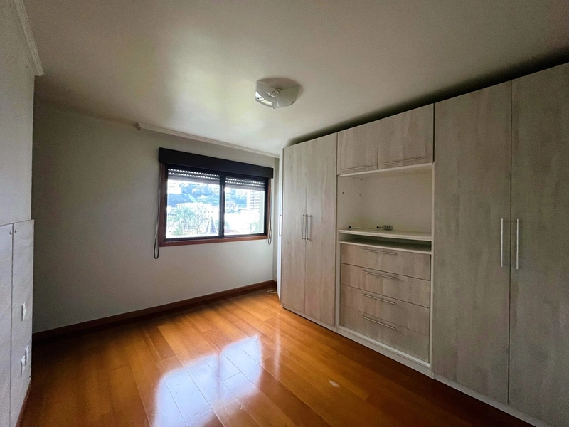 Apartamento com 3 dormitórios e 1 Suite em Lourdes: 6ª foto da galeria de imagens do imóvel