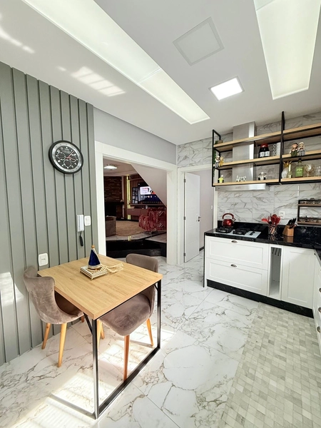 Casa com 4 dormitórios, sendo um suíte com closet: 12ª foto da galeria de imagens do imóvel