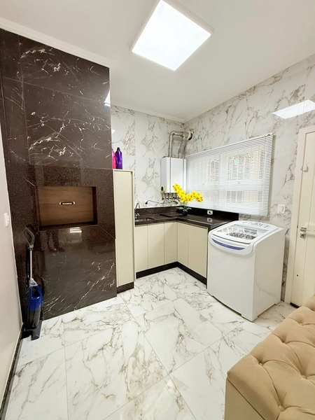 Casa com 4 dormitórios, sendo um suíte com closet: 13ª foto da galeria de imagens do imóvel