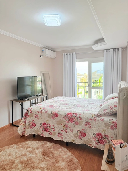 Casa com 4 dormitórios, sendo um suíte com closet: 15ª foto da galeria de imagens do imóvel