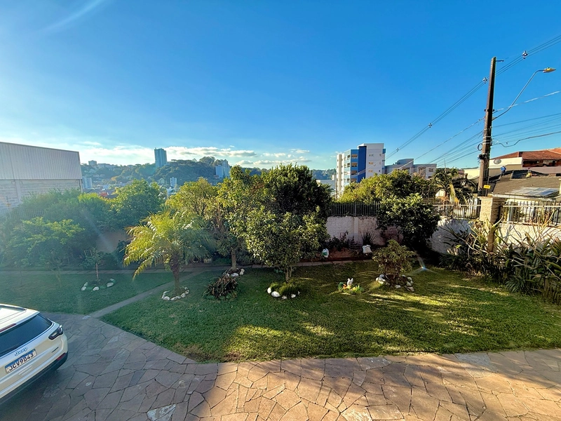 Casa Sobrado Duplex Mobiliada Próximo a Rua Luiz Michielon: 6ª foto da galeria de imagens do imóvel