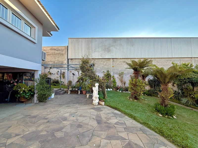 Casa Sobrado Duplex Mobiliada Próximo a Rua Luiz Michielon: 5ª foto da galeria de imagens do imóvel
