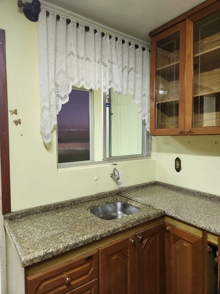  Apartamento Semimobiliado com 2 Quartos, Sol da Tarde e Sacada no Bairro Santa Catarina: 10ª foto da galeria de imagens do imóvel