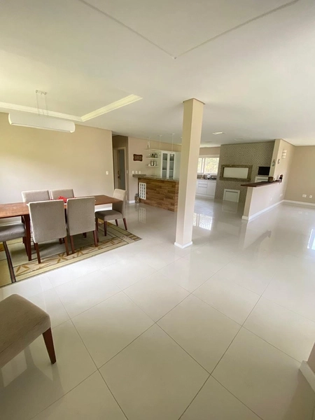 Casa em Condomínio Fechado na Linha 40: 3 Dormitórios (1 Suíte), Vista Definitiva e 6 Vagas: 3ª foto da galeria de imagens do imóvel