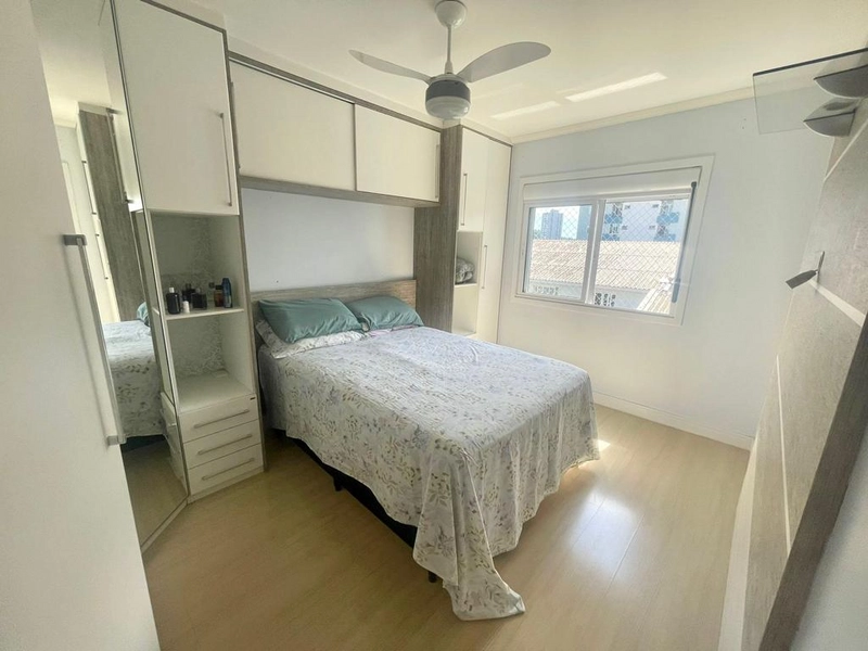 Apartamento semimobiliado com 2 dormitórios no Desvio Rizzo: 5ª foto da galeria de imagens do imóvel