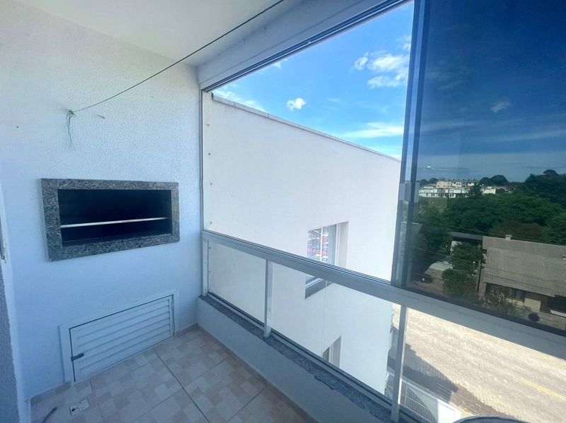 Apartamento semimobiliado com 2 dormitórios no Desvio Rizzo: 8ª foto da galeria de imagens do imóvel