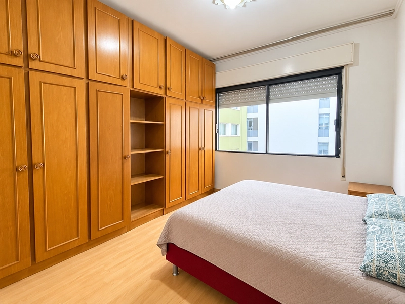 Apartamento no Centro com 2 quartos: 6ª foto da galeria de imagens do imóvel