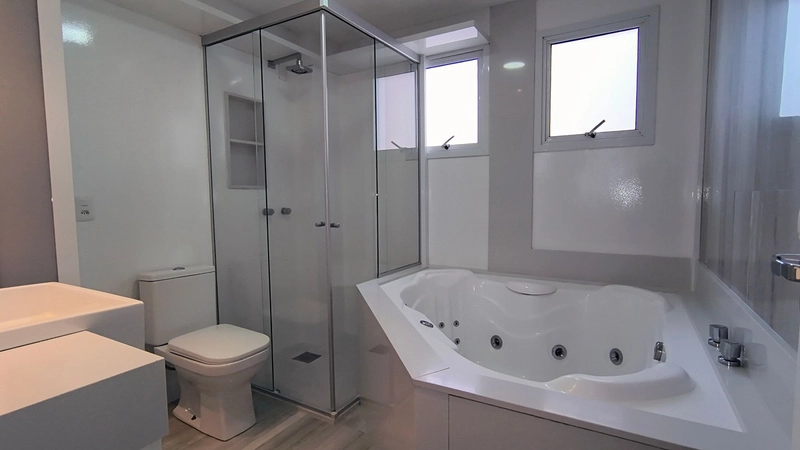 Cobertura com Por do Sol Centro: 8ª foto da galeria de imagens do imóvel