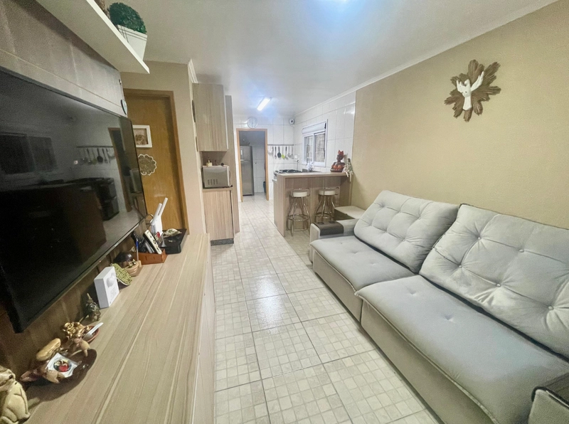 Casa com 2 dormitórios no desvio rizzo: 6ª foto da galeria de imagens do imóvel
