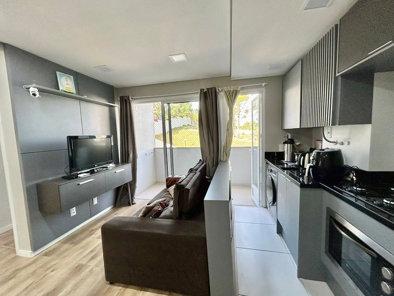 Apartamento Mobiliado Completo com Sacada e Infraestrutura de Clube : 2ª foto da galeria de imagens do imóvel