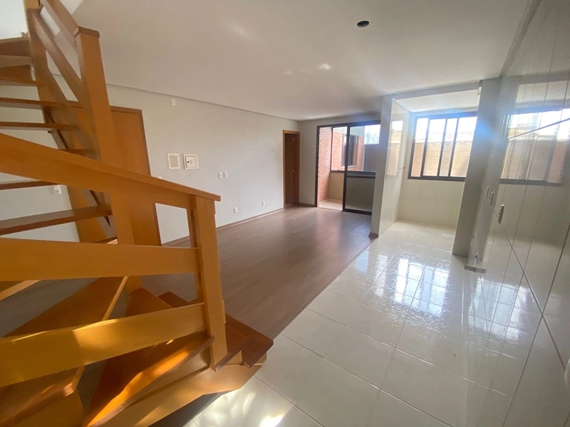 🏢 Lindo Apartamento Duplex Novo no Pio X: 80m² Privativos, 2 Vagas e Opção para 2 Dormitórios: 4ª foto da galeria de imagens do imóvel