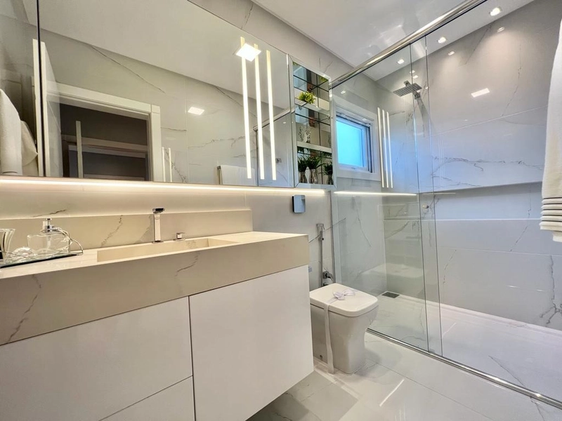Sobrado de luxo no Condomínio Sense: 44ª foto da galeria de imagens do imóvel
