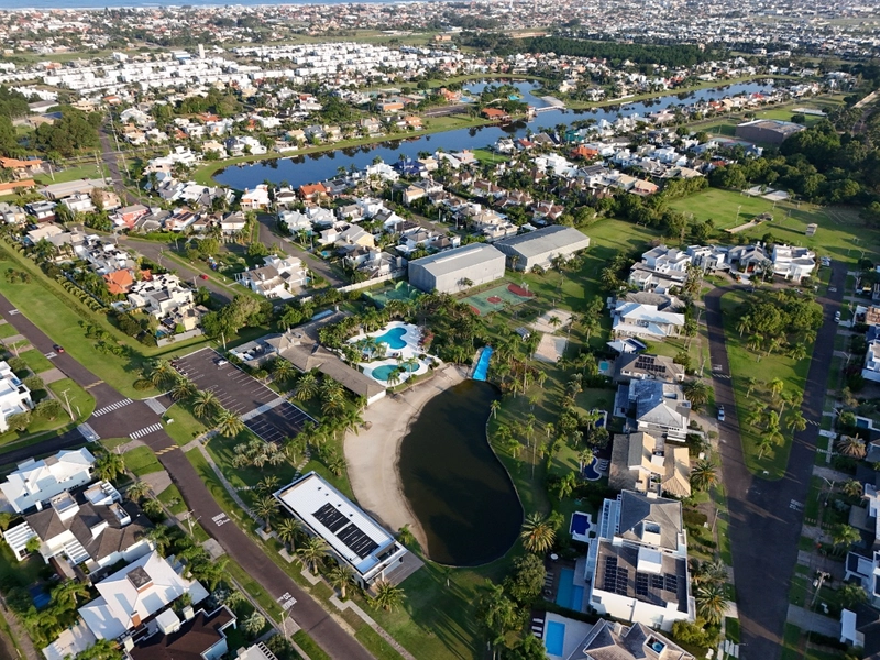 Sobrado de esquina no Ilhas Park.: 10ª foto da galeria de imagens do imóvel
