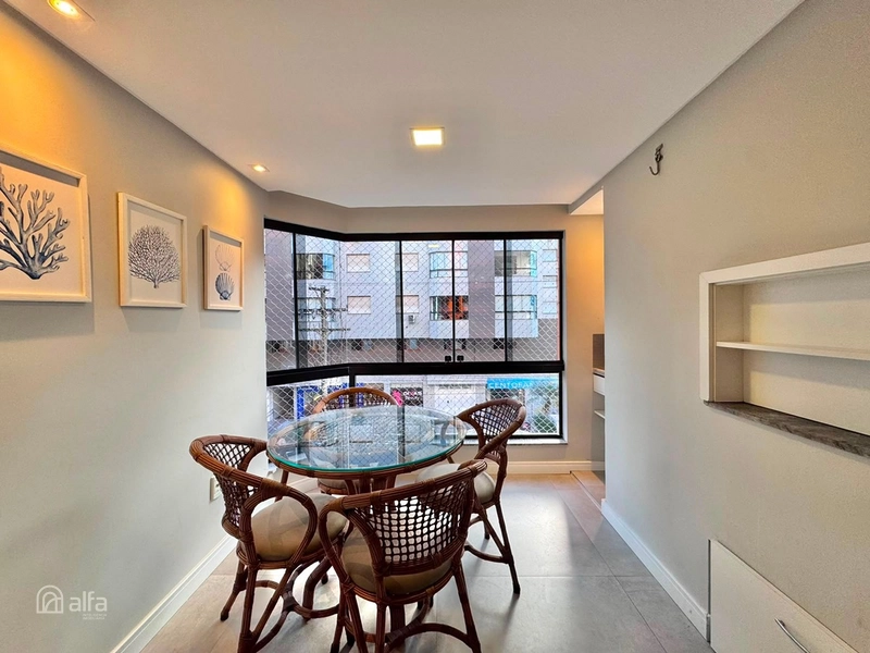 APARTAMENTO REFORMADO | CONFORTO E ELEGÂNCIA: 3ª foto da galeria de imagens do imóvel