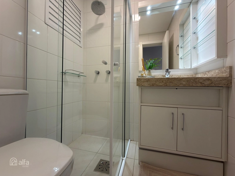 Apartamento mobiliado e decorado com terraço: 19ª foto da galeria de imagens do imóvel