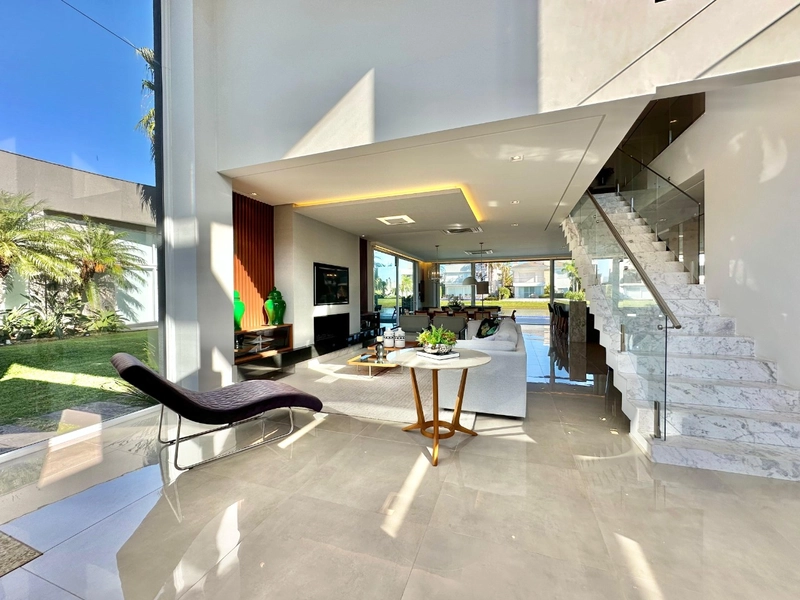 SOBRADO DE LUXO NO ENSEADA LAGOS: 4ª foto da galeria de imagens do imóvel