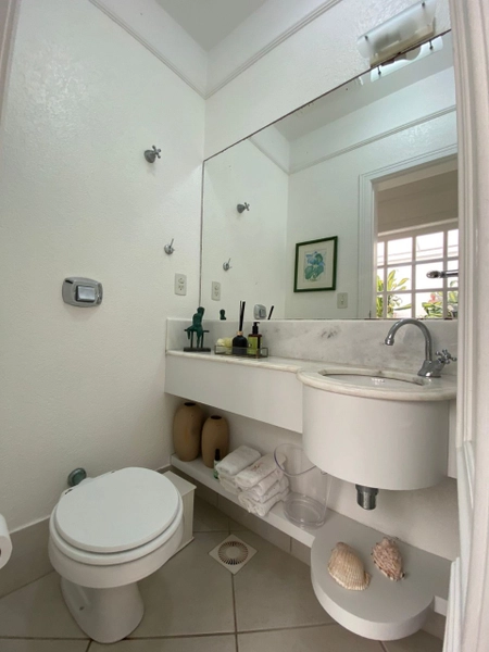 Casa beira lago com 4 suítes: 29ª foto da galeria de imagens do imóvel