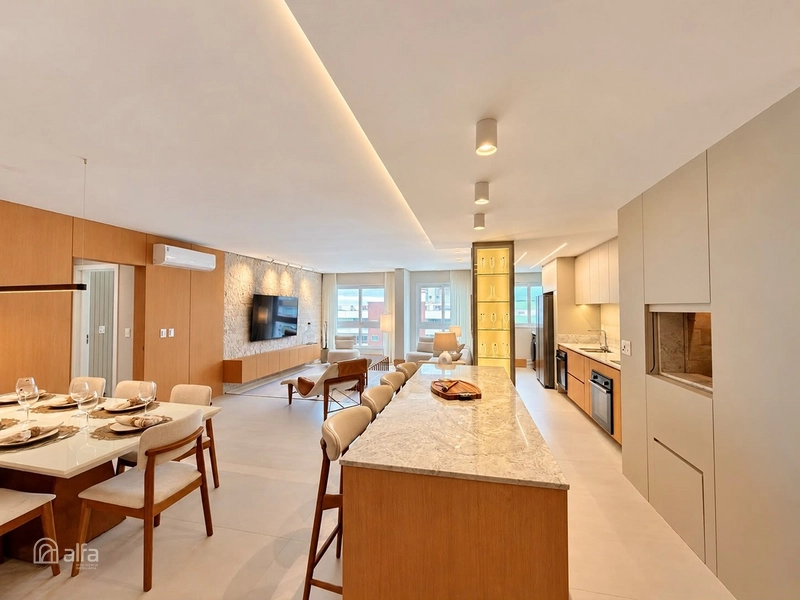 LUXO, DESIGN ASSINADO E VISTA PARA O MAR EM UM APARTAMENTO EXCLUSIVO. : 2ª foto da galeria de imagens do imóvel