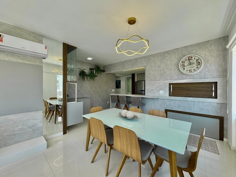 Lindo apartamento na Praça Tiarajú.: 13ª foto da galeria de imagens do imóvel