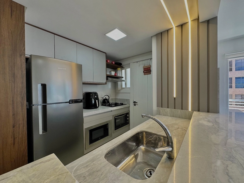 Lindo apartamento na Praça Tiarajú.: 16ª foto da galeria de imagens do imóvel