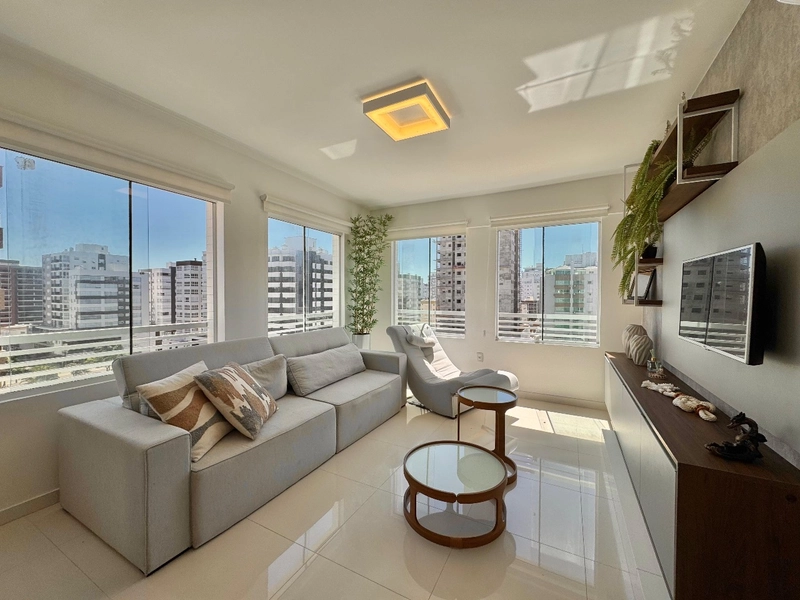 Lindo apartamento na Praça Tiarajú.: 5ª foto da galeria de imagens do imóvel