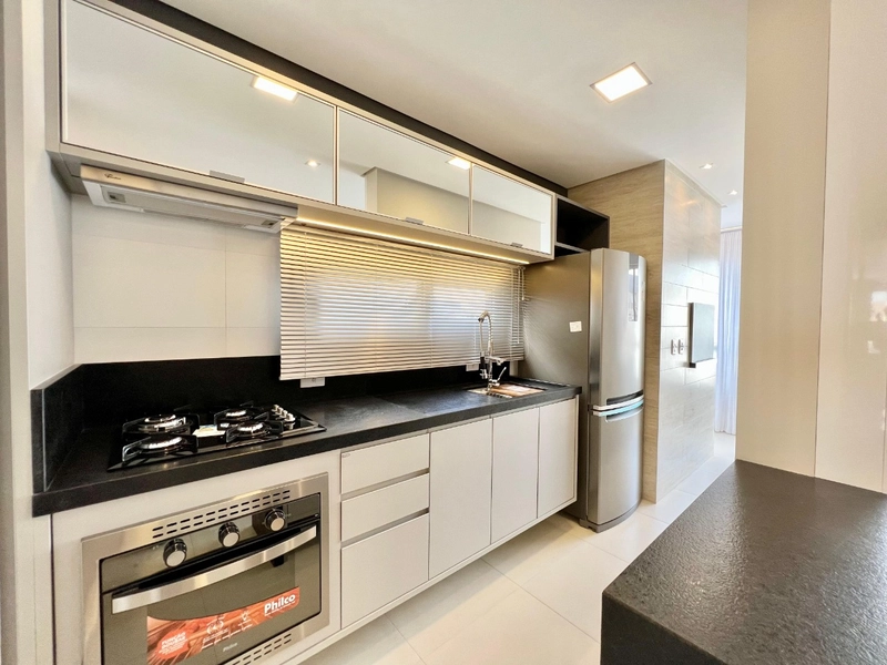 Belíssimo apartamento de 3 suítes na Praça Tiarajú: 8ª foto da galeria de imagens do imóvel