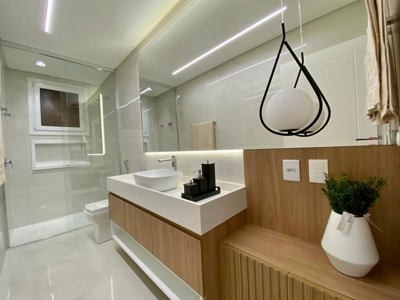 ALTO LUXO, VISTA PARA O LAGO E EXCLUSIVIDADE NO CONDOMÍNIO ENSEADA LAGOS: 31ª foto da galeria de imagens do imóvel