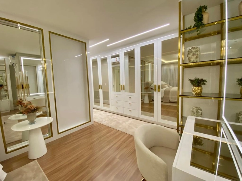 ALTO LUXO, VISTA PARA O LAGO E EXCLUSIVIDADE NO CONDOMÍNIO ENSEADA LAGOS: 33ª foto da galeria de imagens do imóvel