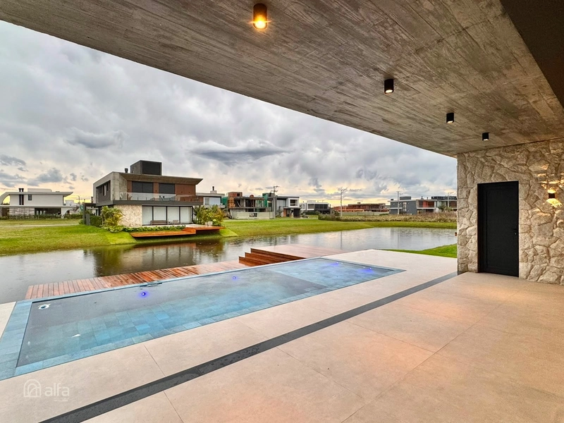 Sobrado de luxo beira lago com 5 suítes : 18ª foto da galeria de imagens do imóvel