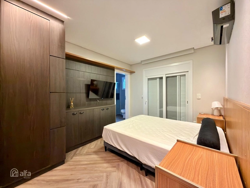Casa beira lago com 5 suítes no Condomínio Enseada: 29ª foto da galeria de imagens do imóvel