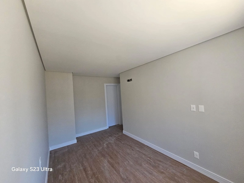APARTAMENTO VAZIO COM 3 AMPLAS SUITES NO BAIRRO NAVEGANTES!!: 23ª foto da galeria de imagens do imóvel