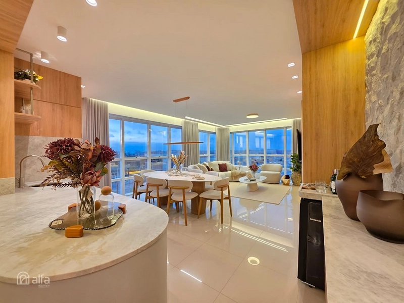 SOFISTICAÇÃO, AMPLITUDE E VISTA PANORÂMICA PARA A SERRA E O MAR: 7ª foto da galeria de imagens do imóvel