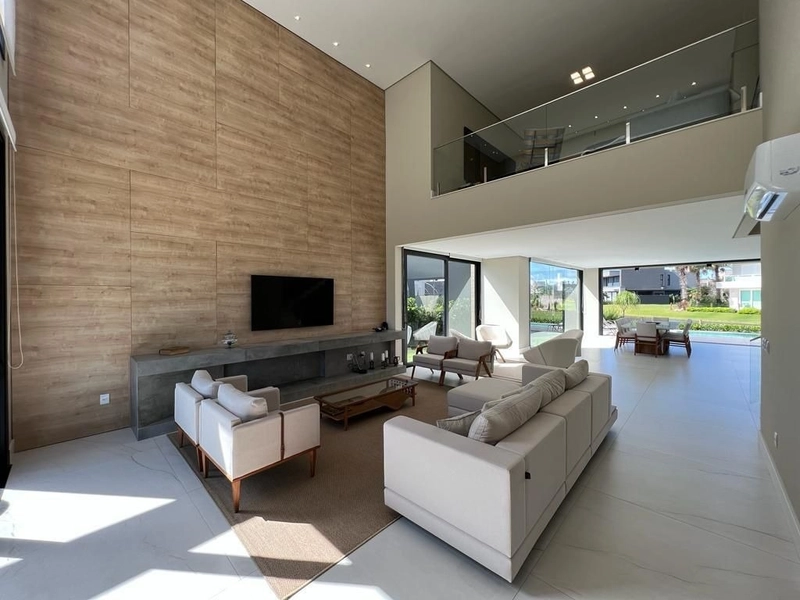 SOBRADO DE LUXO NO ENSEADA LAGOS: 2ª foto da galeria de imagens do imóvel