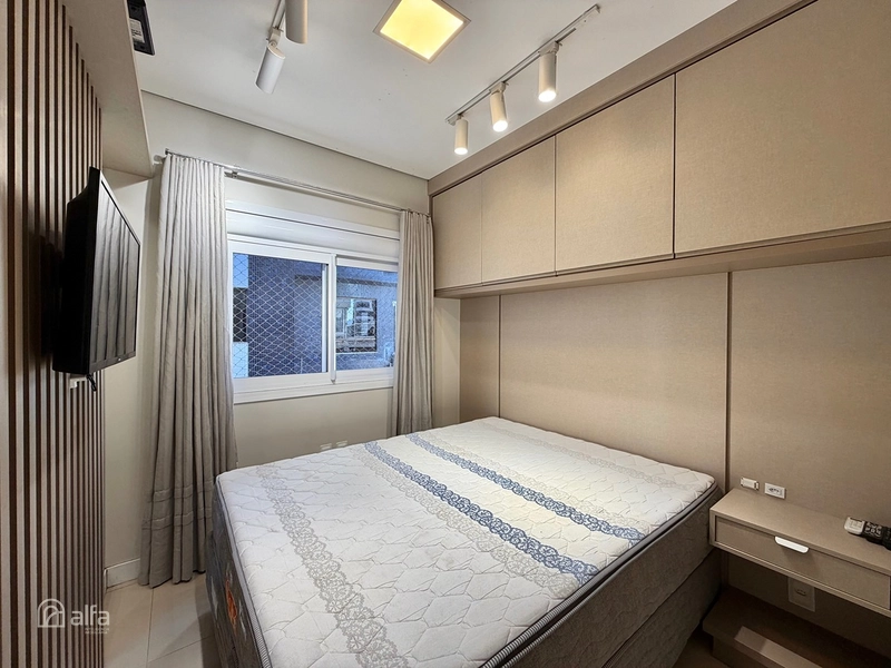 Apartamento com terraço privativo e jacuzzi em frente à Praça Tiaraju*: 28ª foto da galeria de imagens do imóvel