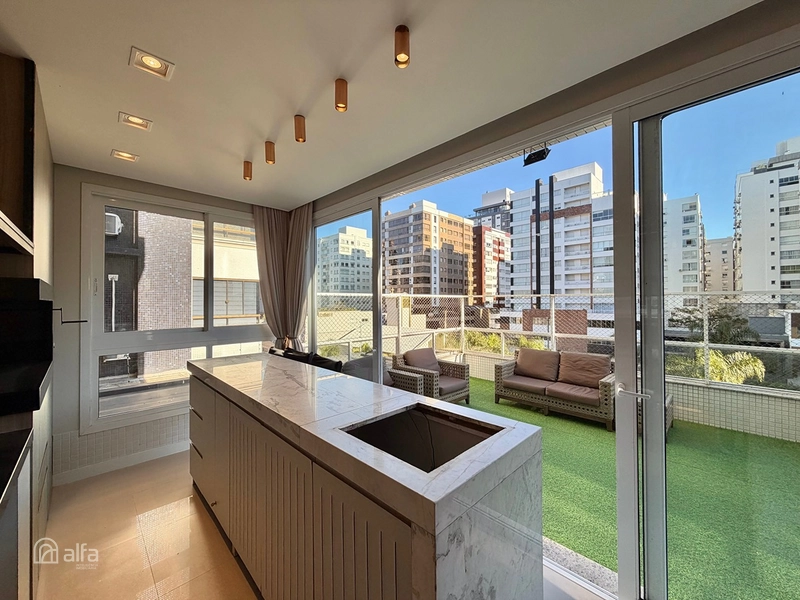 Apartamento com terraço privativo e jacuzzi em frente à Praça Tiaraju*: 18ª foto da galeria de imagens do imóvel