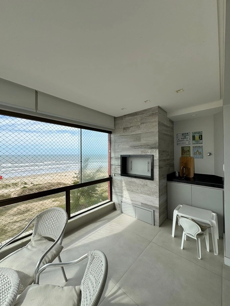 LUXO E EXCLUSIVIDADE À BEIRA-MAR: 3 DORMITÓRIOS COM SUÍTE E VISTA ETERNA PARA O MAR: 9ª foto da galeria de imagens do imóvel