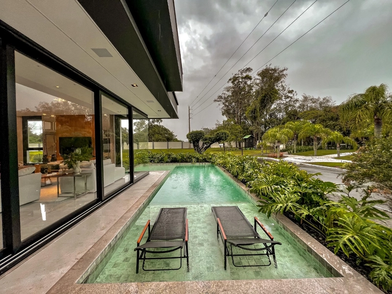 Mansão de luxo com 6 suítes: 33ª foto da galeria de imagens do imóvel