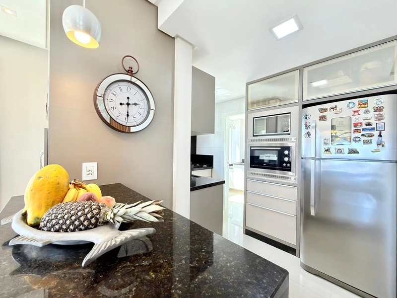 ✨ SOFISTICAÇÃO E ESPAÇO: 3 DORMITÓRIOS, 1 SUÍTE E 180M² EM LOCALIZAÇÃO PREMIUM ✨: 14ª foto da galeria de imagens do imóvel
