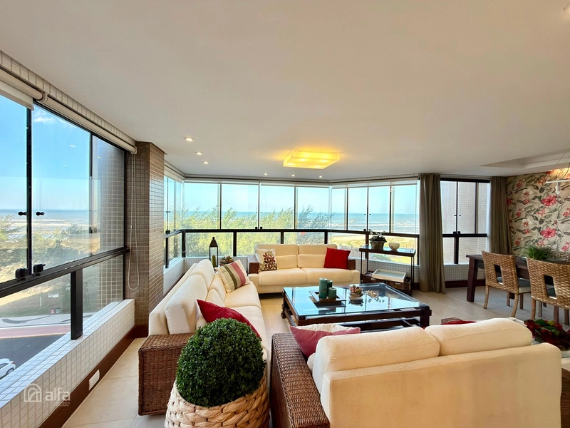 LUXO, AMPLITUDE E EXCLUSIVIDADE EM 260M² À BEIRA-MAR: 3ª foto da galeria de imagens do imóvel