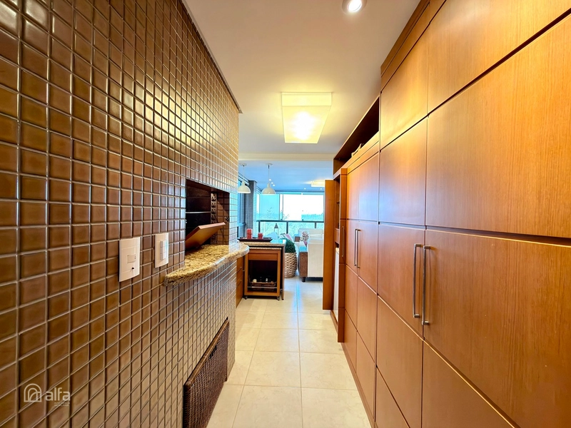 LUXO, AMPLITUDE E EXCLUSIVIDADE EM 260M² À BEIRA-MAR: 18ª foto da galeria de imagens do imóvel