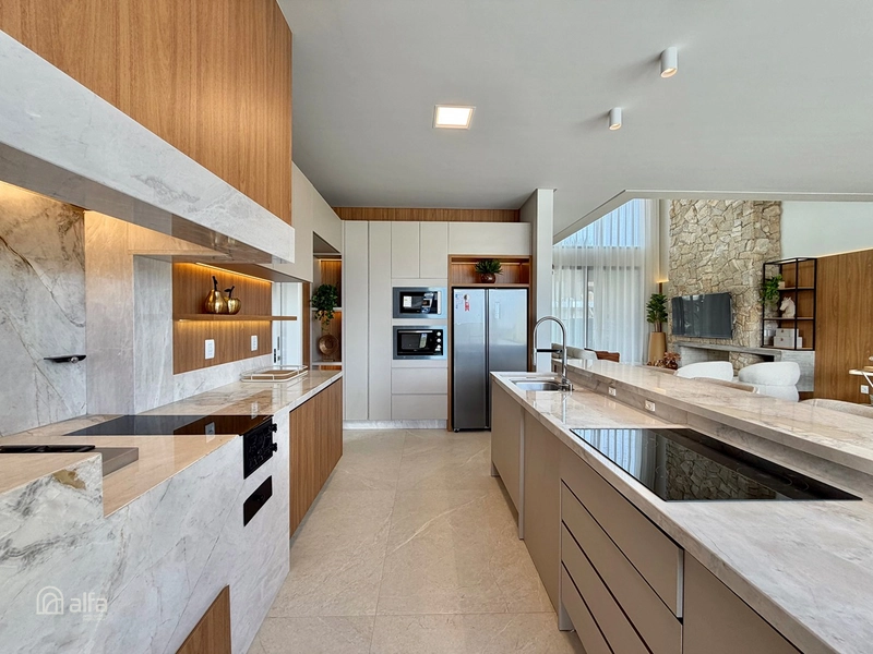 Sobrado beira lago em condomínio fechado com ótimo custo/beneficio: 16ª foto da galeria de imagens do imóvel