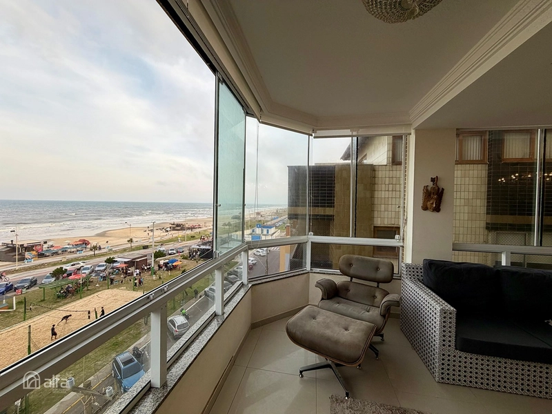 EXCLUSIVIDADE À BEIRA-MAR COM VISTA PANORÂMICA PARA O OCEANO: 7ª foto da galeria de imagens do imóvel