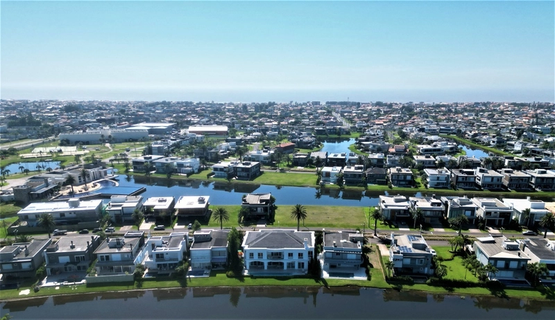 MANSÃO DE ALTO LUXO BEIRA LAGO : 26ª foto da galeria de imagens do imóvel