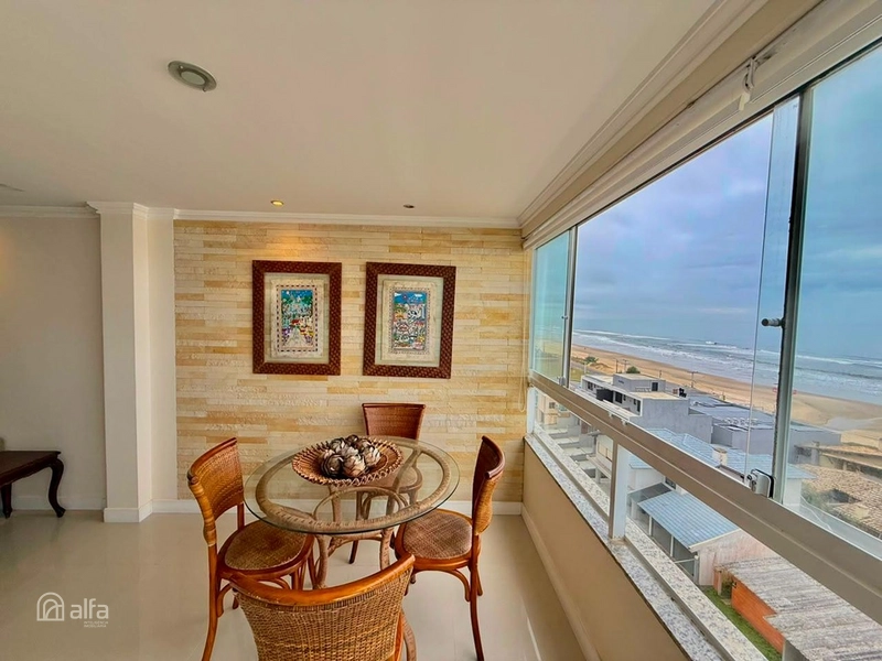 VISTA MAR, AMPITUDE E SOFISTICAÇÃO EM UM APARTAMENTO DE ALTO PADRÃO. : 2ª foto da galeria de imagens do imóvel